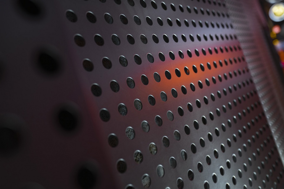 IRONBOX China by Y design