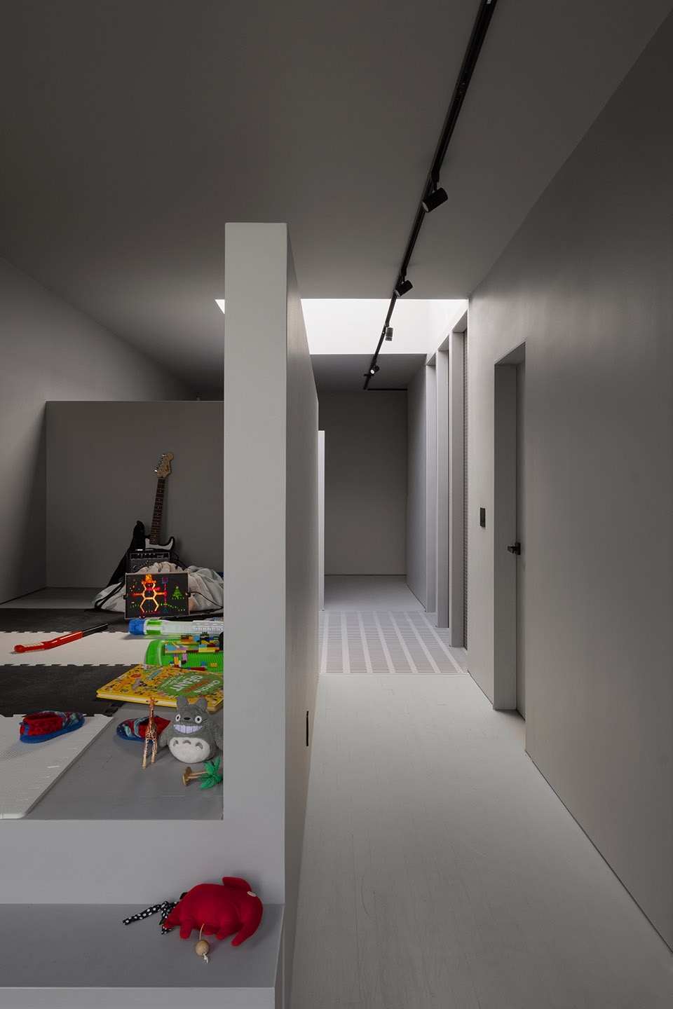 MSO PLAY PAUSE by Studio Jean Verville architectes