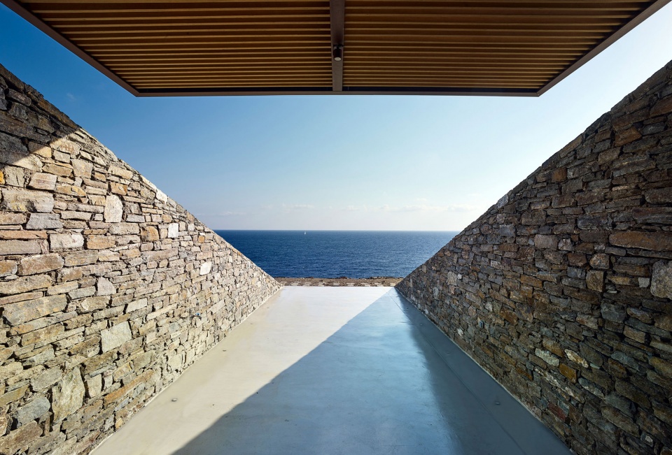 NCAVED by Mold architects Iliana Kerestetzi