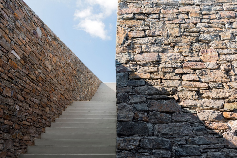 NCAVED by Mold architects Iliana Kerestetzi