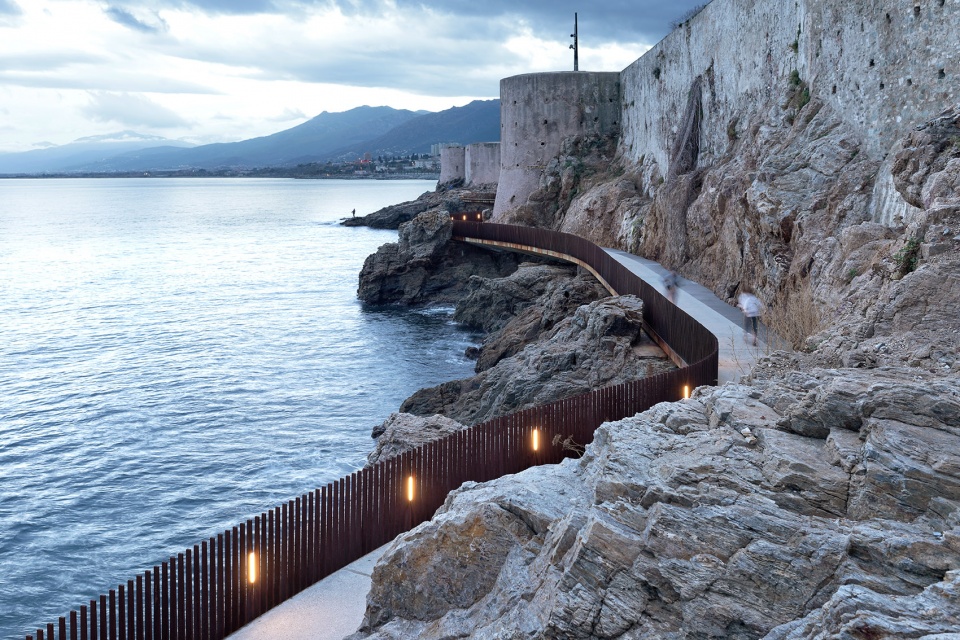 Walkway Aldilonda around the Citadel of Bastia by Dietmar Feichtinger