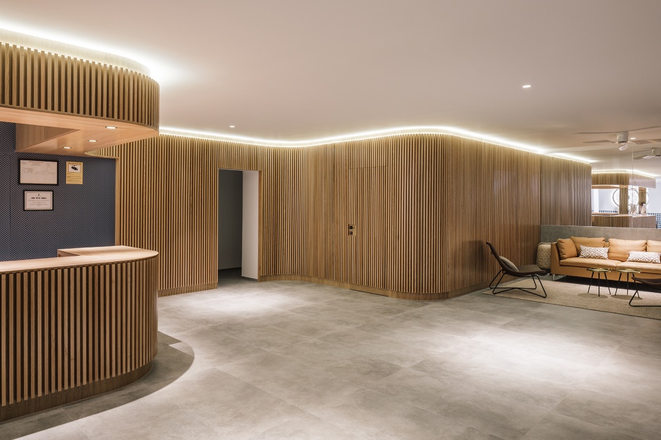 oasis lanz hotel by zooco estudio