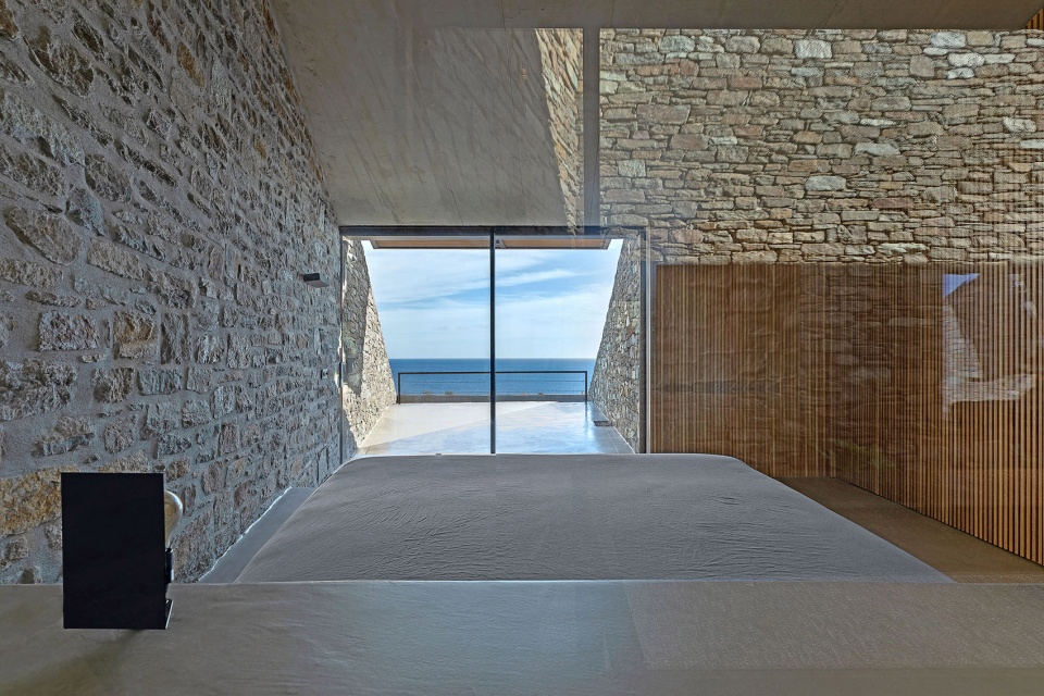 NCAVED by Mold architects Iliana Kerestetzi
