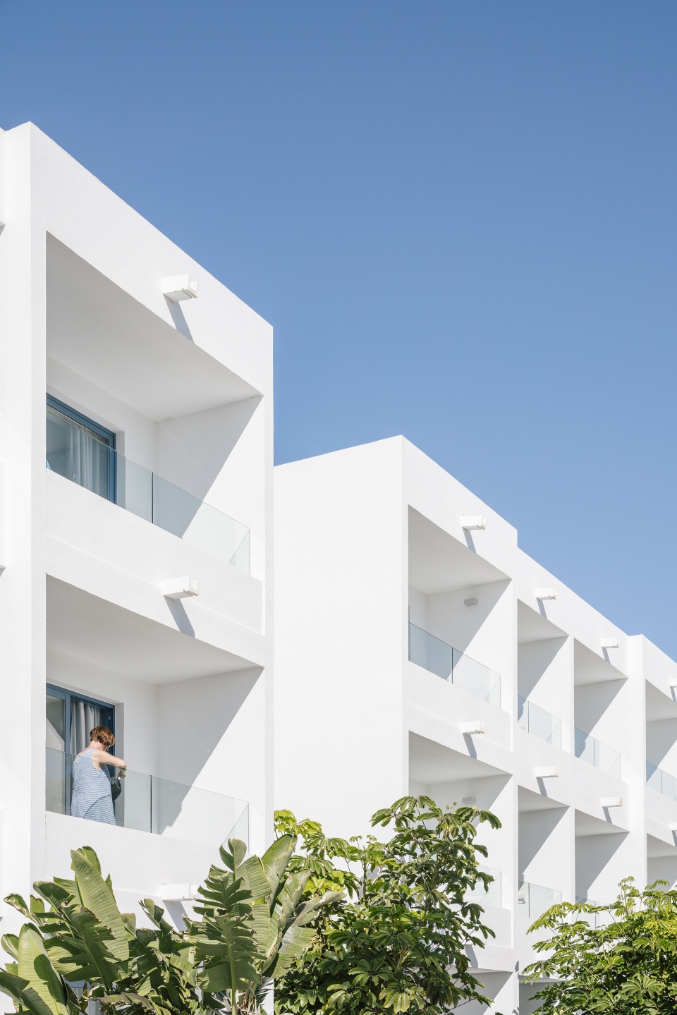oasis lanz hotel by zooco estudio 1