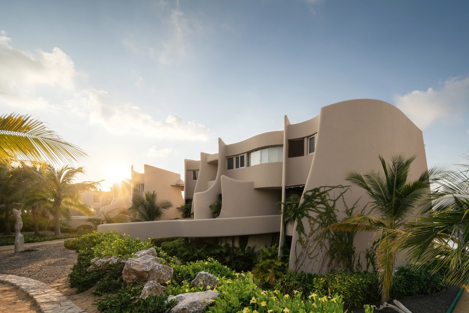 punta majahua by zozaya arquitectos