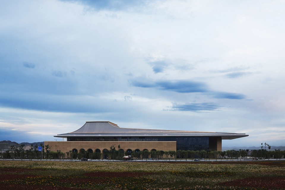 Yanan Grand Theatre China Northwest Architecture Design