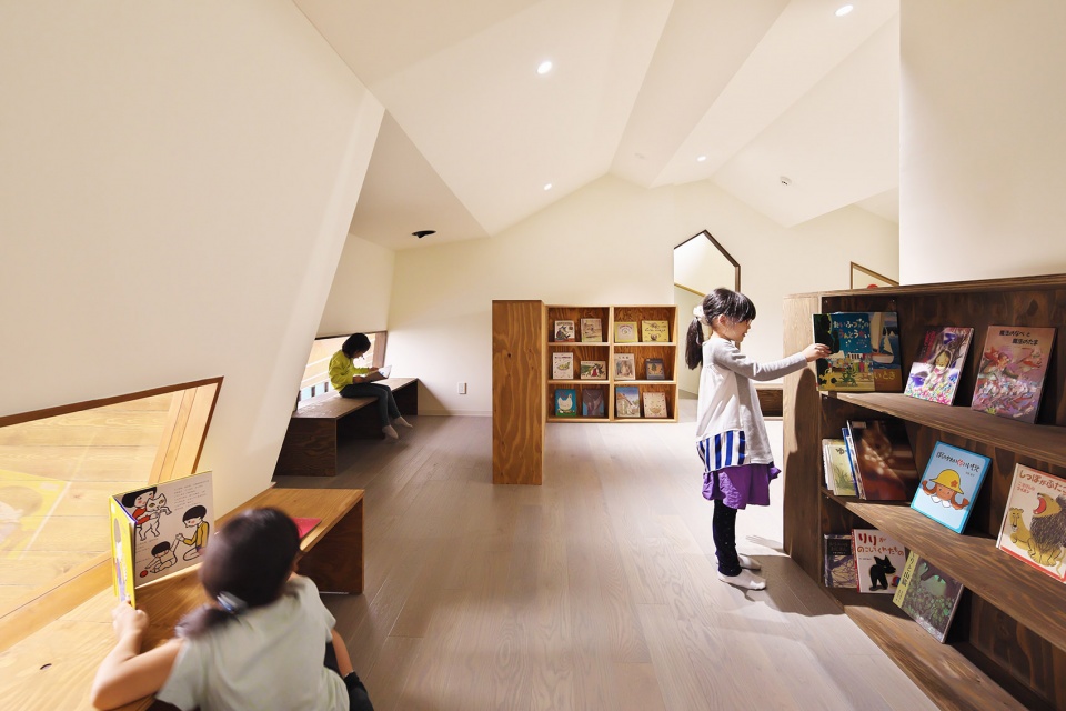 sh kindergarten and nursery by hibinosekkei youji no shiro kids design labo