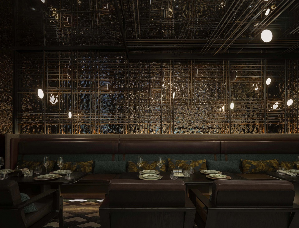 le coq wine bistro in urbn hotel china by roomoo