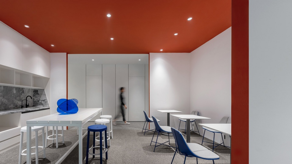 Logistics Company Office XX Architecture