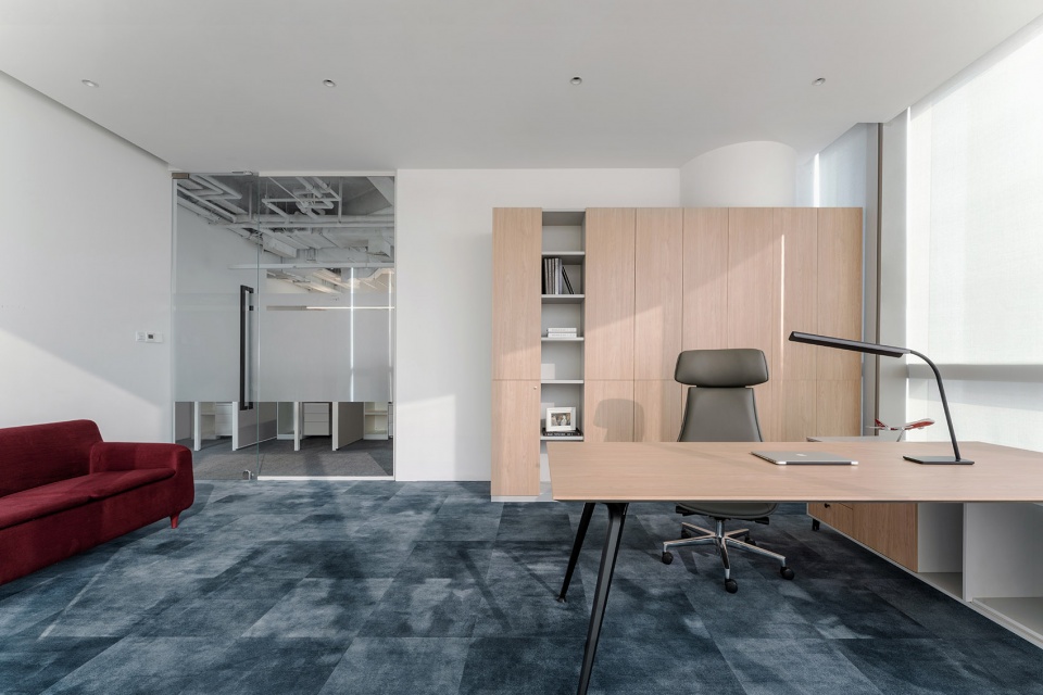 Logistics Company Office XX Architecture