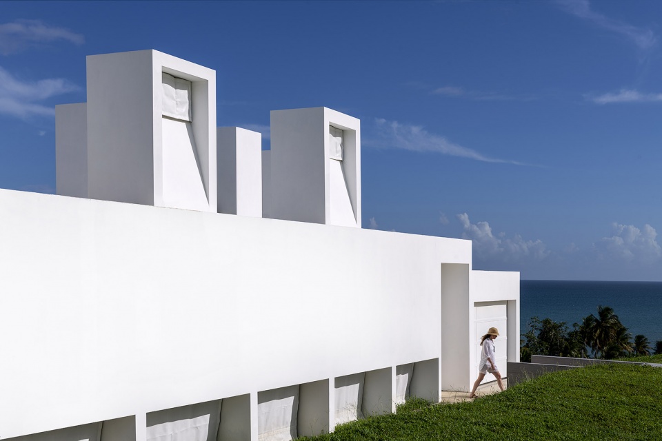casa flores puerto rico by fuster architects