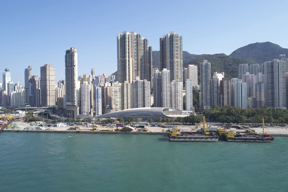 kennedy town swimming pool by farrells
