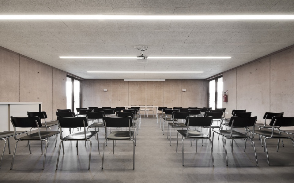 Civil protection centre Ritten by Roland Baldi Architects