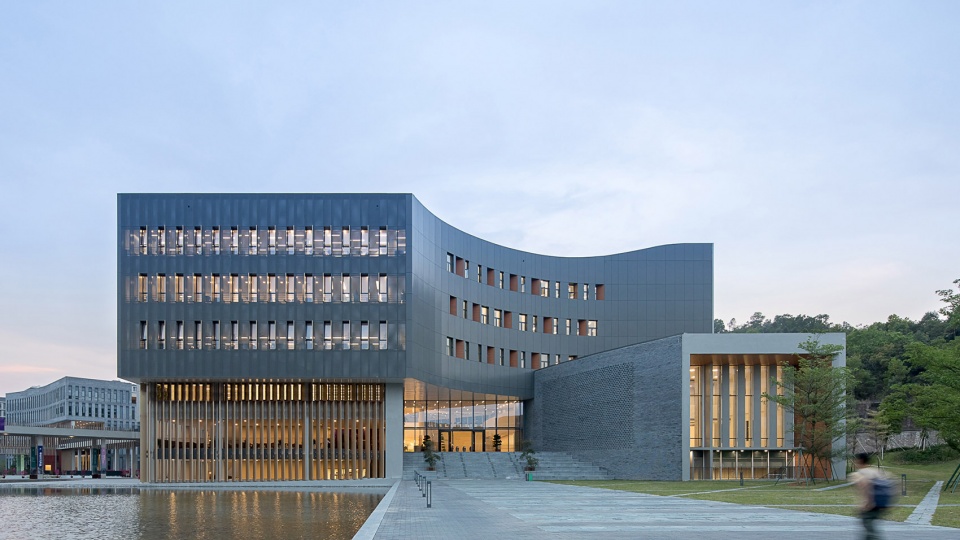 chinese university of hong kong sz library by wang weijen architecture