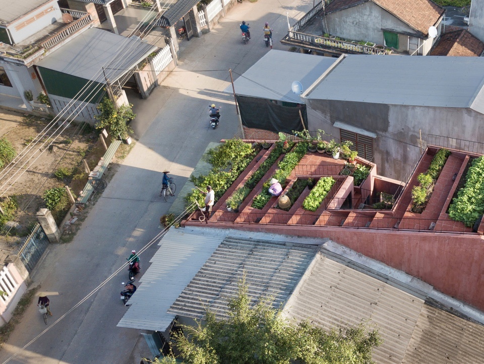 the red roof by taa design 960x723