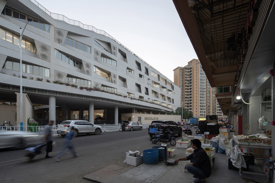 shenzhen baoan district shangxing school by 5th architects
