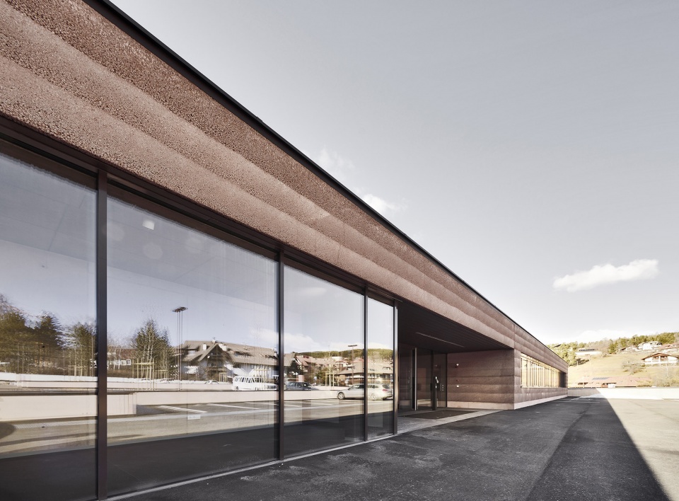 Civil protection centre Ritten by Roland Baldi Architects