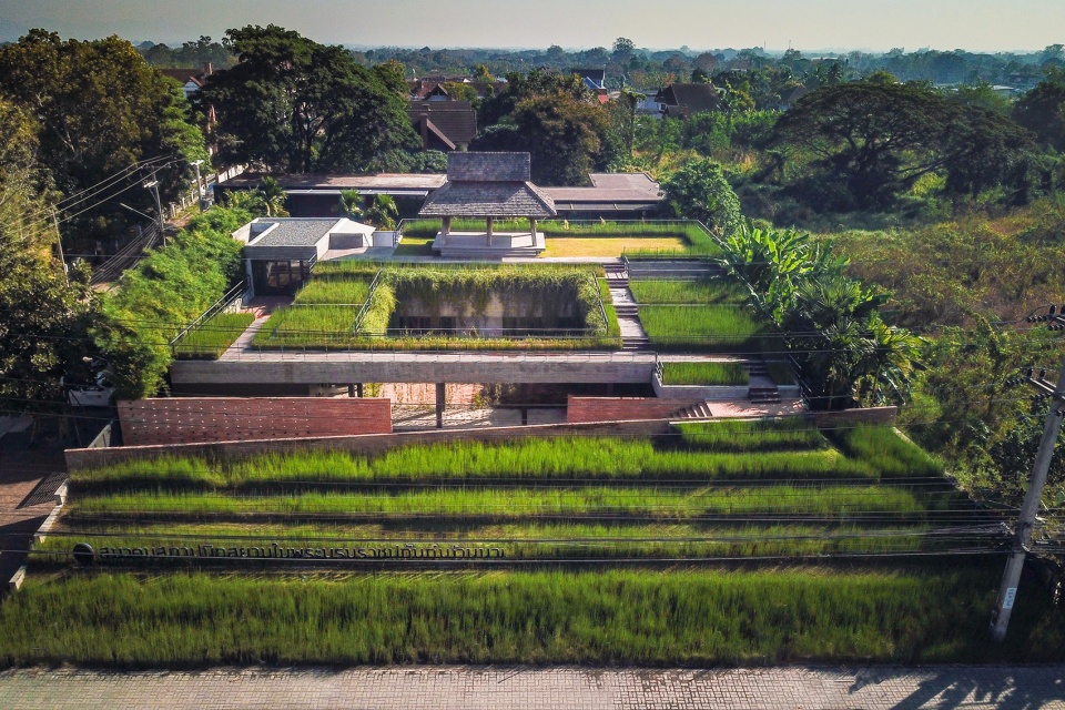 asa lanna center by somdoon architects