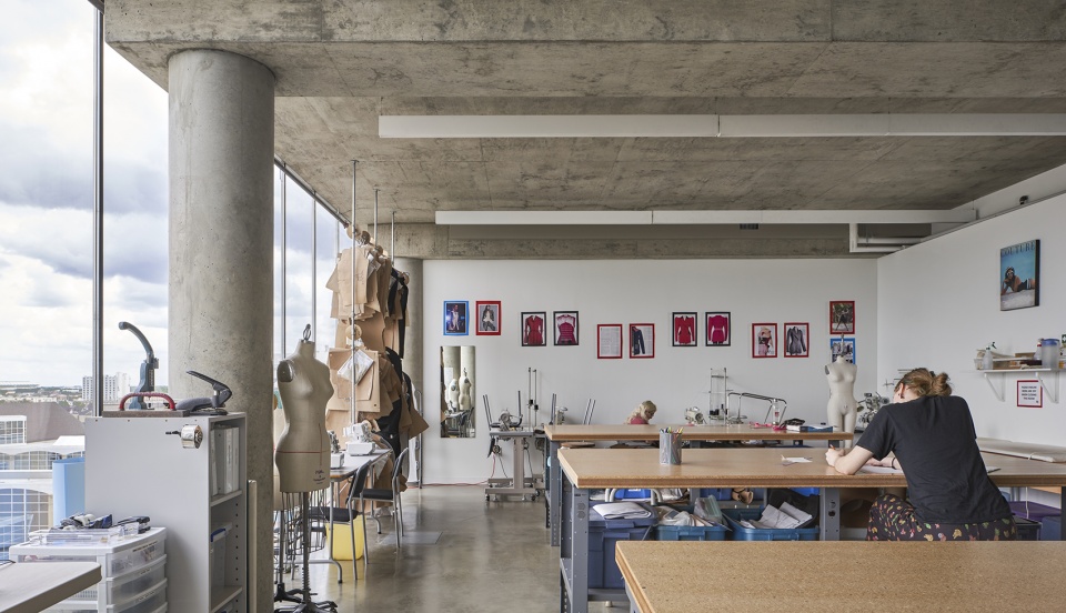 the edge by dub architects