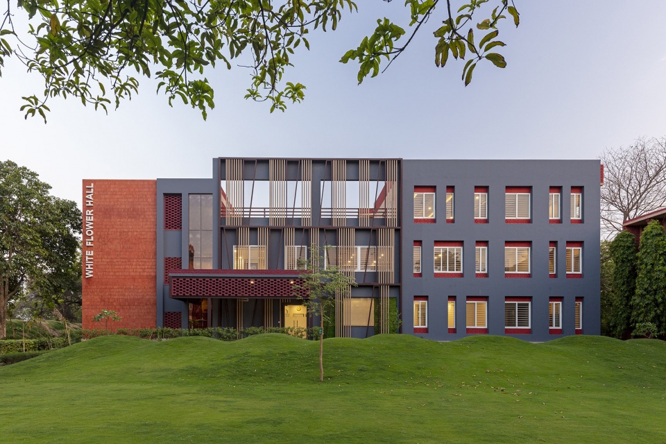 the mann school white flower hall girls hostel by envisage