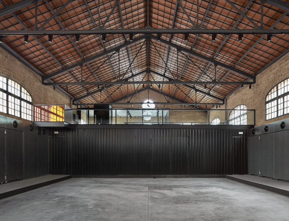 NEW CULTURAL HALL IN VALENCIA S CENTRAL PARK by CONTELL MARTINEZ ARQUITECTOS