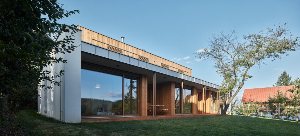 new house in the old garden by kaa studio