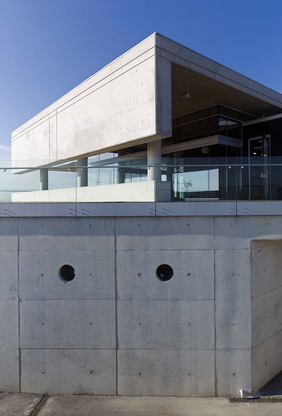 Kolej In Association social center by Uygur Architects