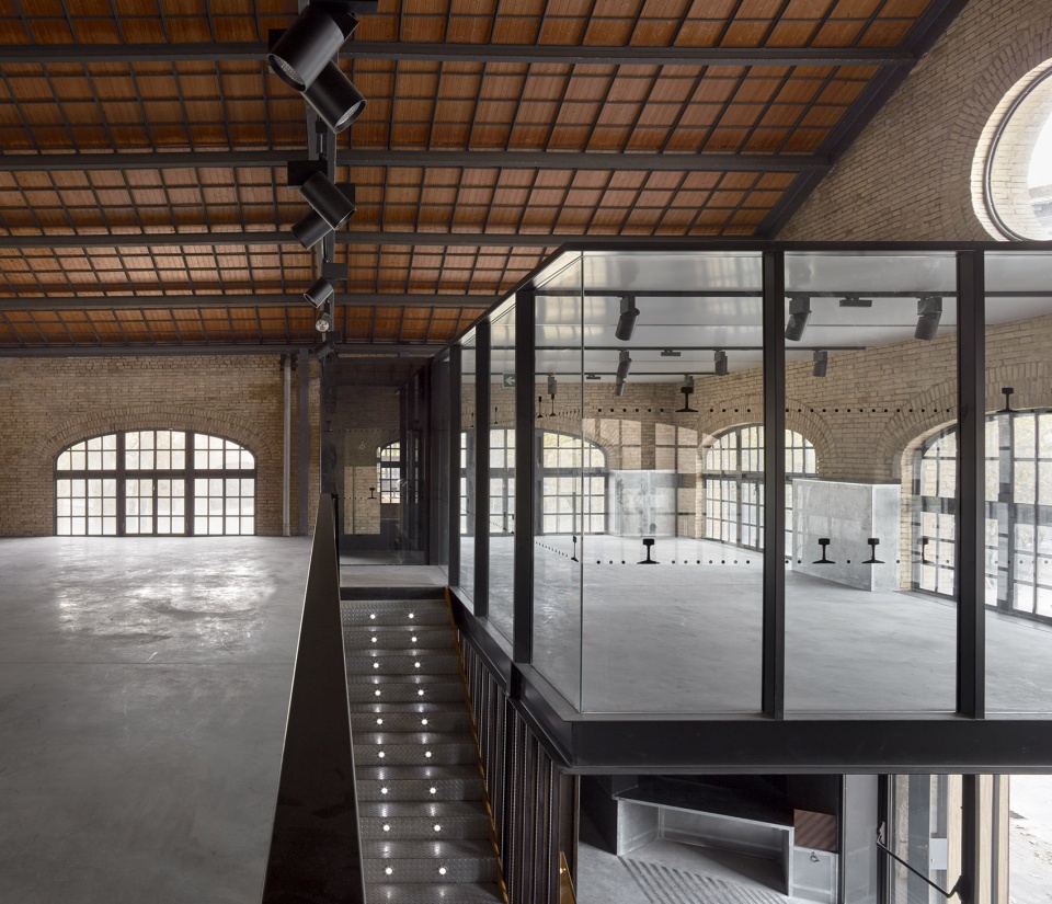 NEW CULTURAL HALL IN VALENCIA S CENTRAL PARK by CONTELL MARTINEZ ARQUITECTOS