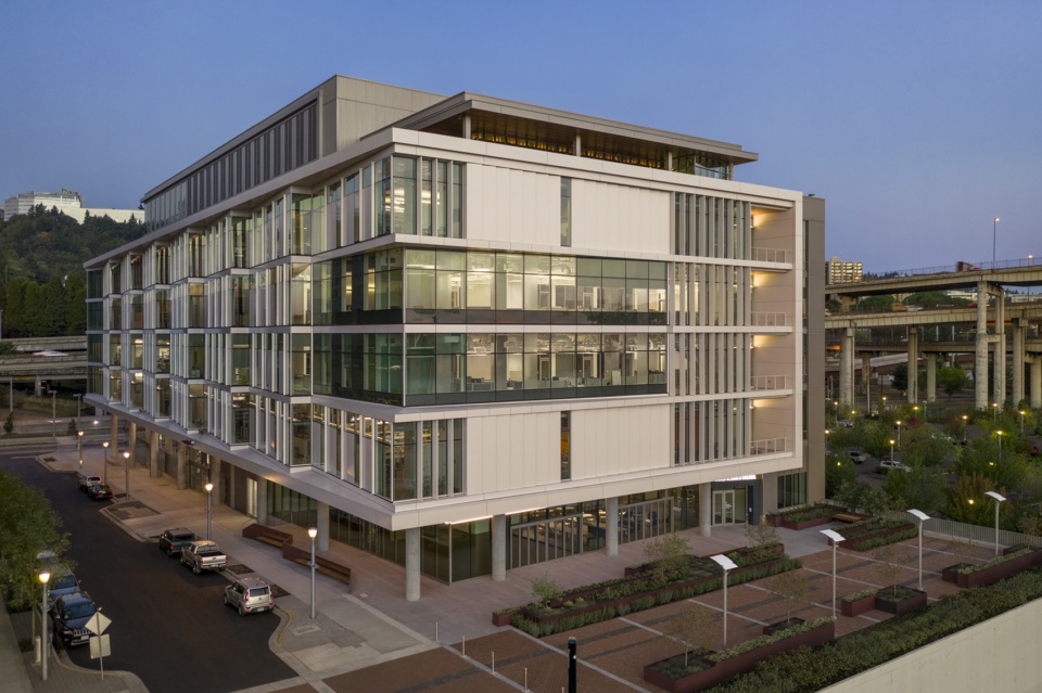 knight cancer research building by srg partnership