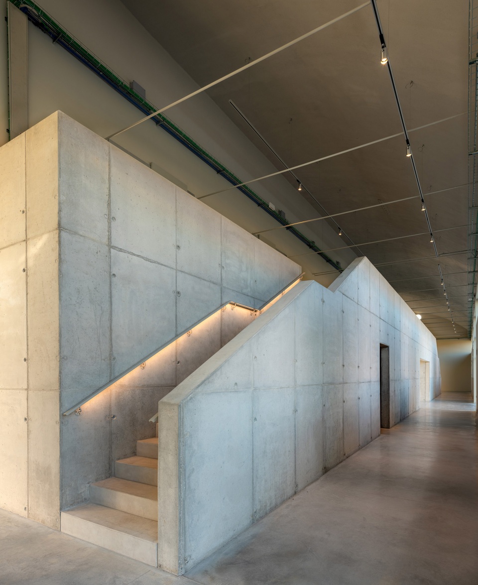 BigRock by ZAA Zanon Architetti Associati
