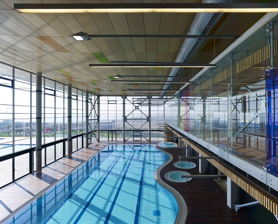 Kolej In Association social center by Uygur Architects