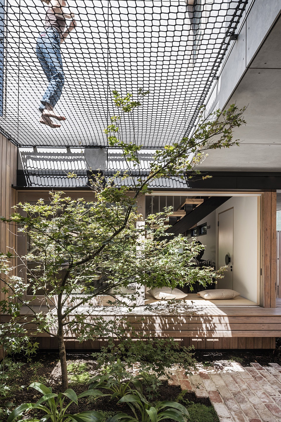 Pop Up House by FIGR ARCHITECTURE STUDIO