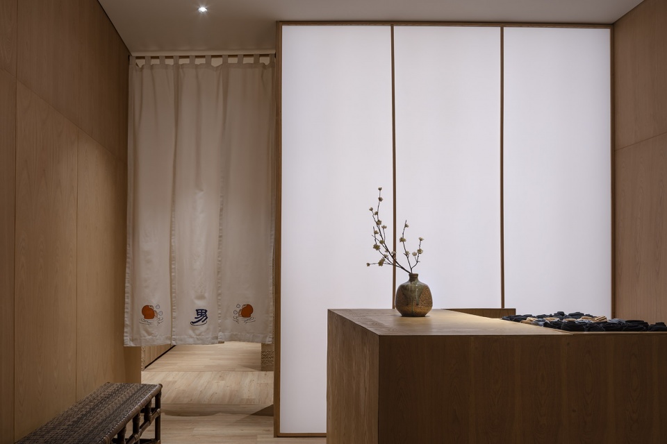 yunomori onsen and spa sathorn by sixseven studio