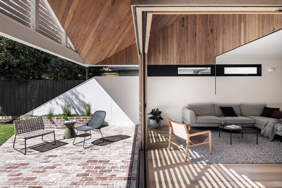 Pop Up House by FIGR ARCHITECTURE STUDIO
