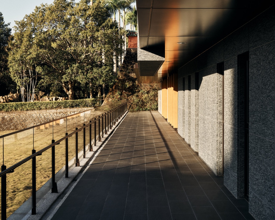 refurbishment of xingtian temple culture center by yd architects