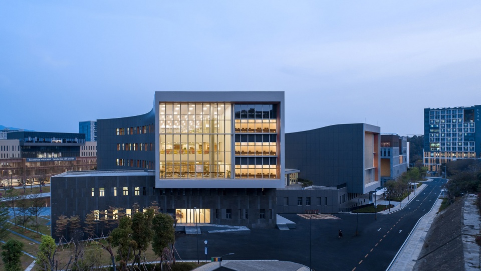 chinese university of hong kong sz library by wang weijen architecture