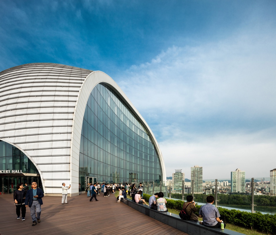 lotte commercial complex by kpf