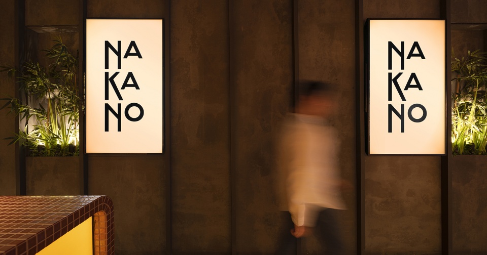 takeaway restaurant nakano by pablo munoz paya arquitectos