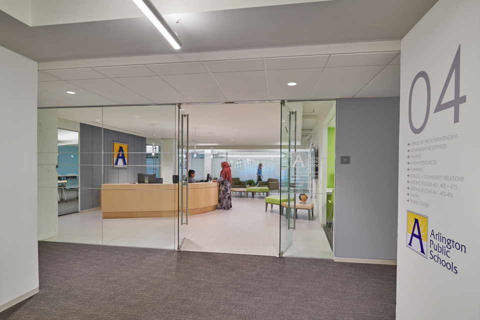 arlington public schools headquarters by studio