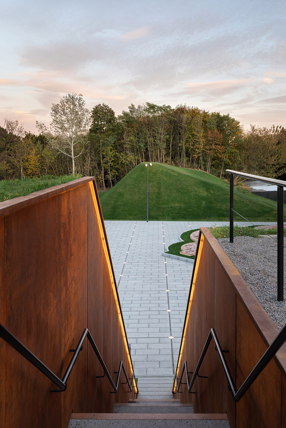 Renovation of the Spassky Bastion and Church Public Square by AER