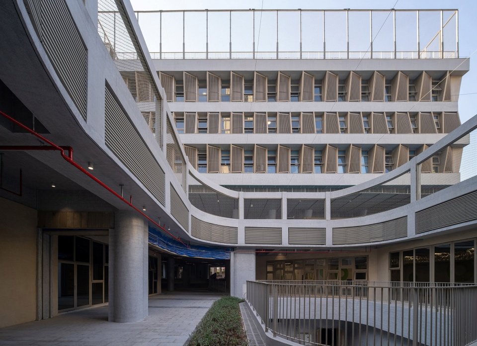 shenzhen baoan district shangxing school by 5th architects