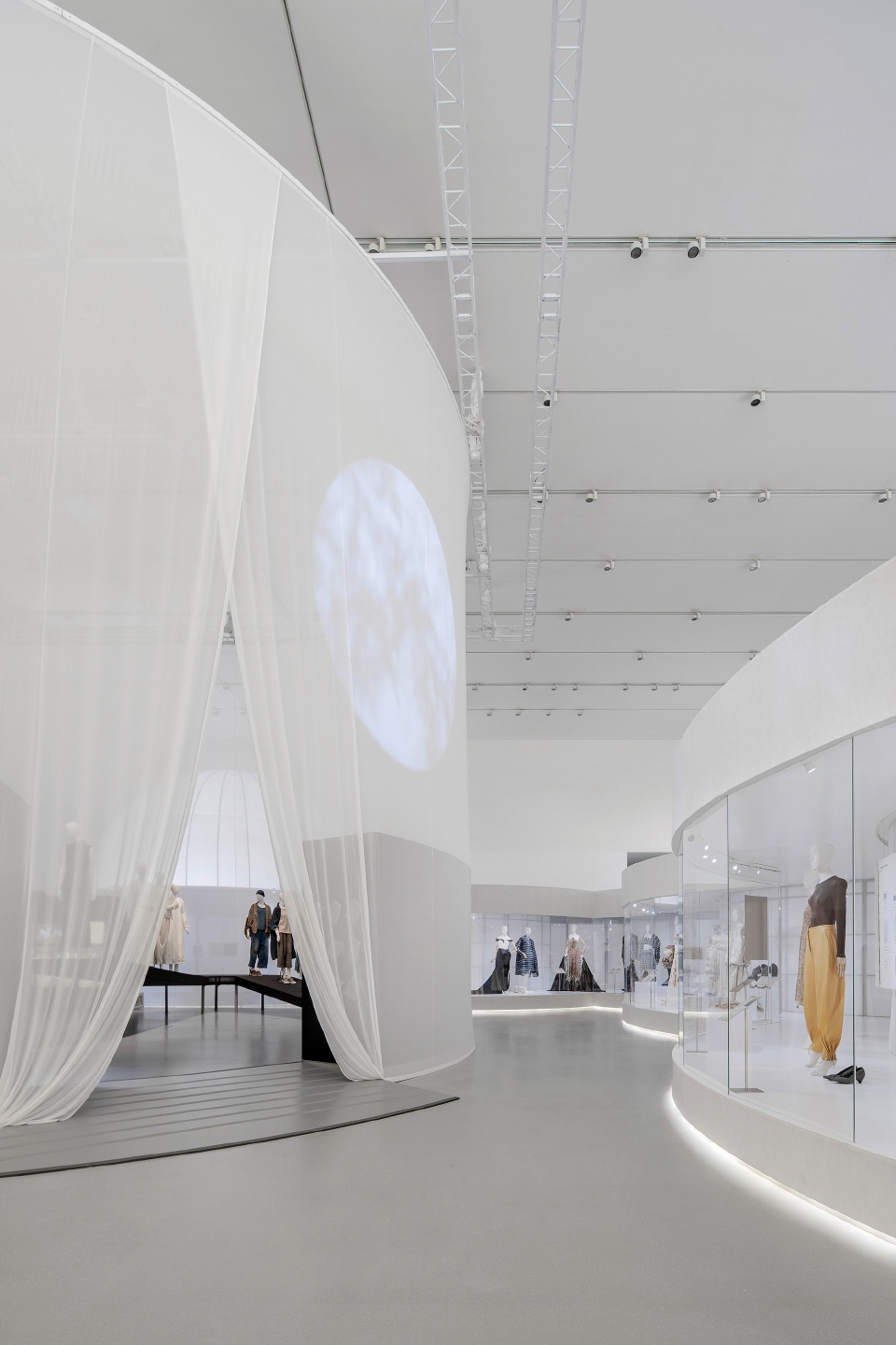spatial design of the exhibition fashioned from nature co curated by the va and design society china by studio 10