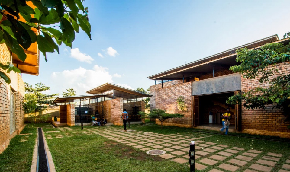 au dormitory by terrain architects