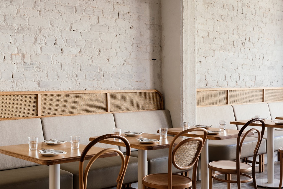 Sisterhood Restaurant café by Biasol
