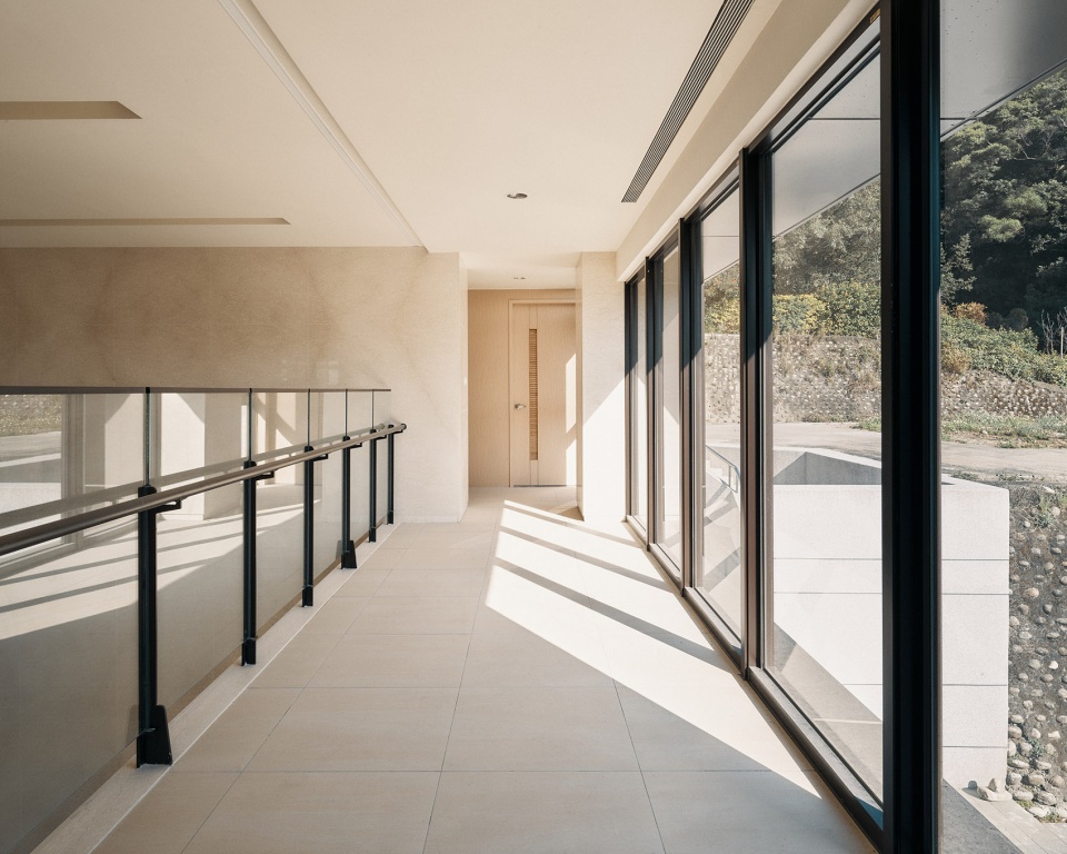refurbishment of xingtian temple culture center by yd architects