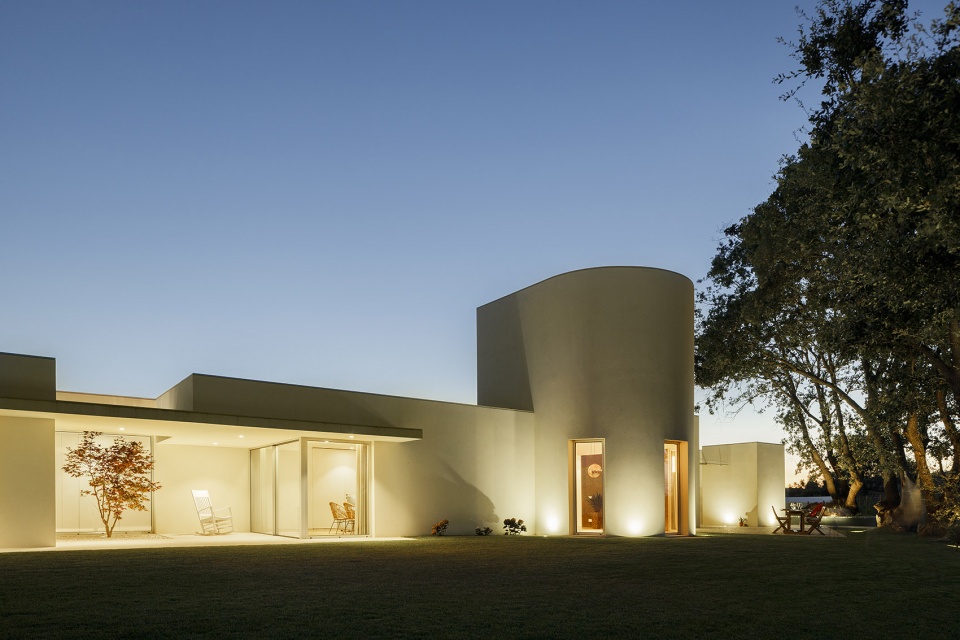 Casa em Santarém by dp Arquitectos