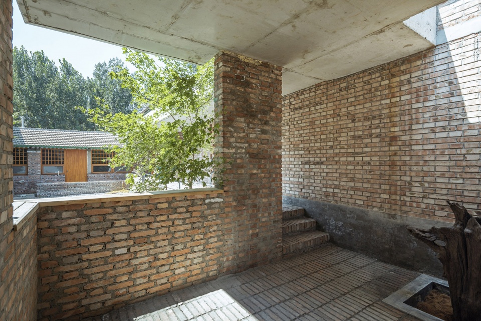quanzhai house on youdi road in beijing by atelier kai architects