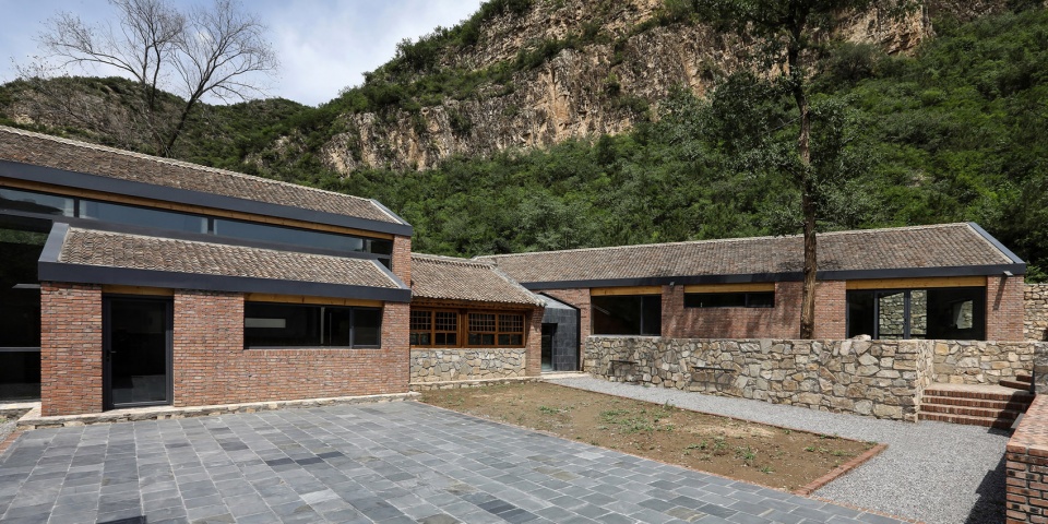 countryside residence in yanqing district china by spear designs spacework architects