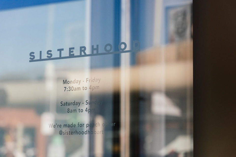 Sisterhood Restaurant café by Biasol