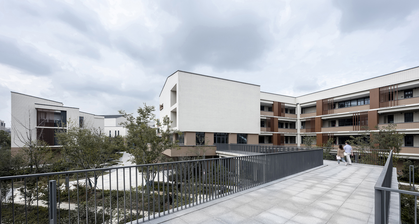 science and technology city school of suzhou experimental middle school jiangsu province by tus design group